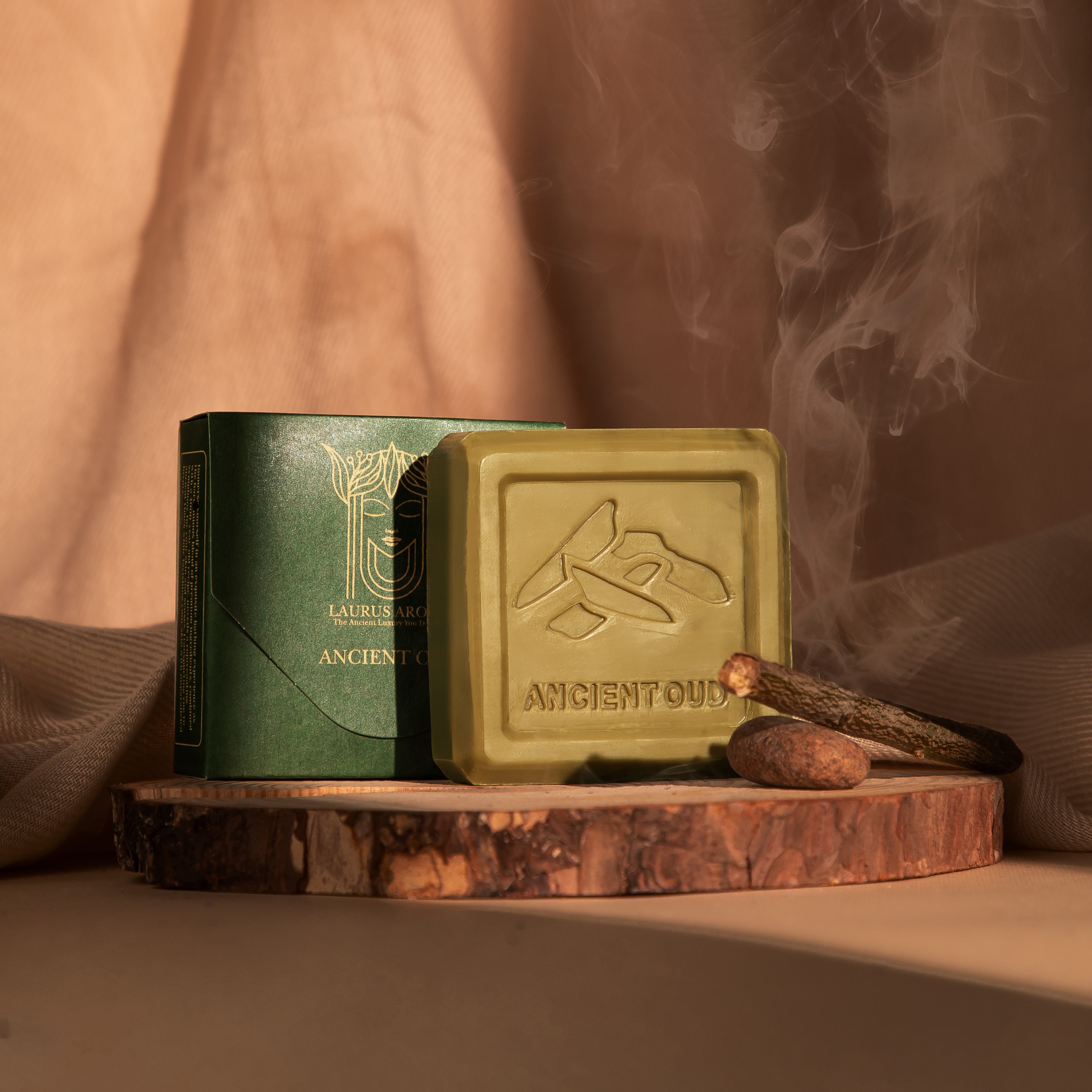 Luxury Gift box: A Tale of Laurus Aroma